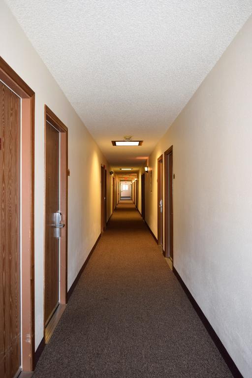 Country Inn Libby Екстер'єр фото