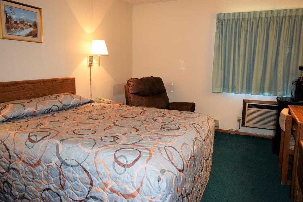 Country Inn Libby Екстер'єр фото